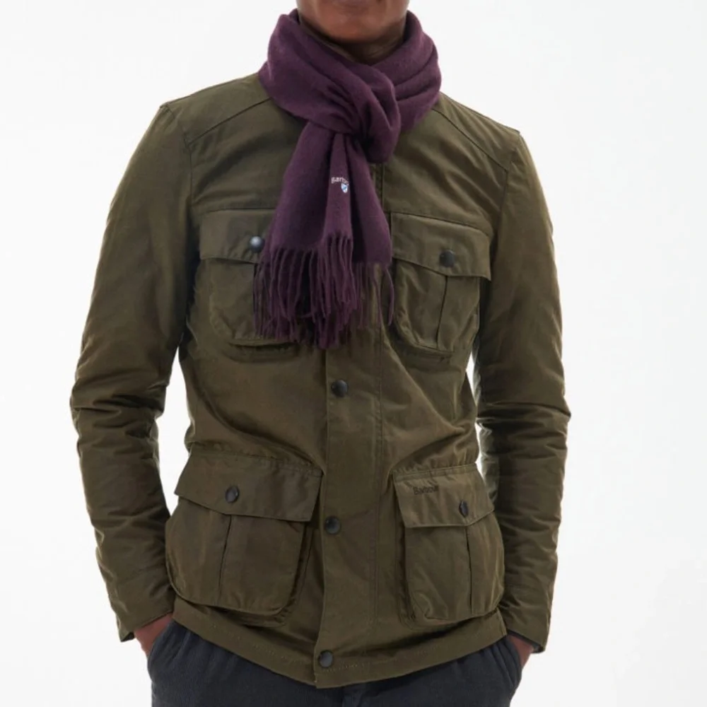 NWT Barbour Plain Lambswool Scarf in Damson Purple, unisex